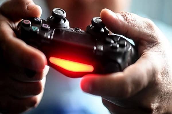 Cheating and manipulation in games