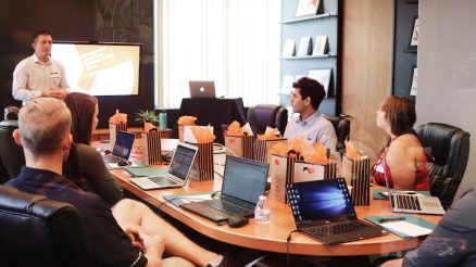 5 AI Tools that will give you an unfair advantage in 2025