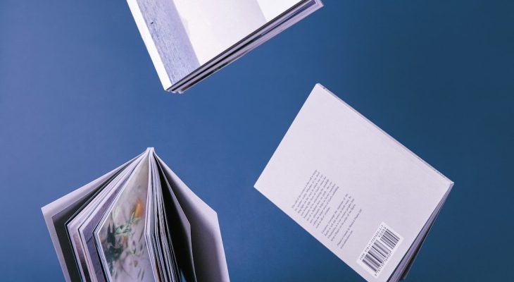 How to choose the right paper stock for a double-sided brochure?