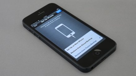 Open Your Favorite Messages Chat From Your iPhone Lock Screen