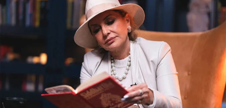 Googoosh books interview